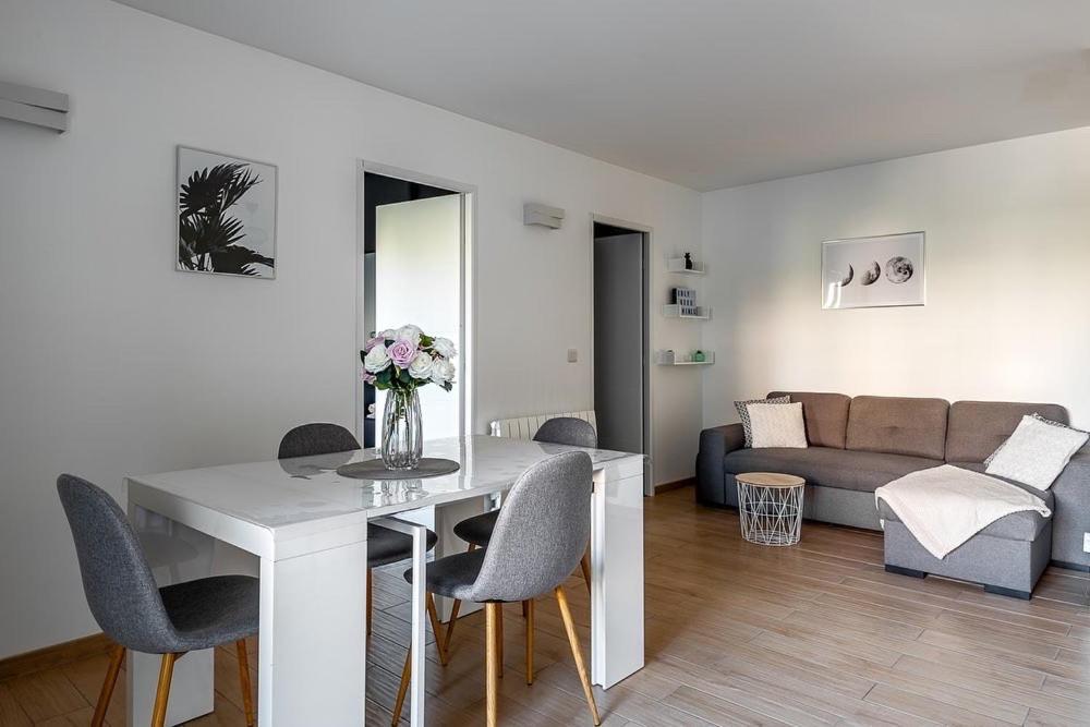 ماني لو أونغر 1 Bedroomed Camille Near Disneyland Paris المظهر الخارجي الصورة